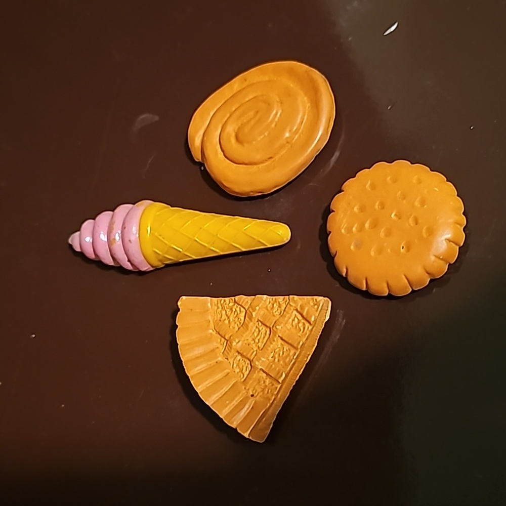 Vintage Food Fridge Magnets - Set of 4 - Pie, Cookie, Cinn Roll, Ice Cream Cone